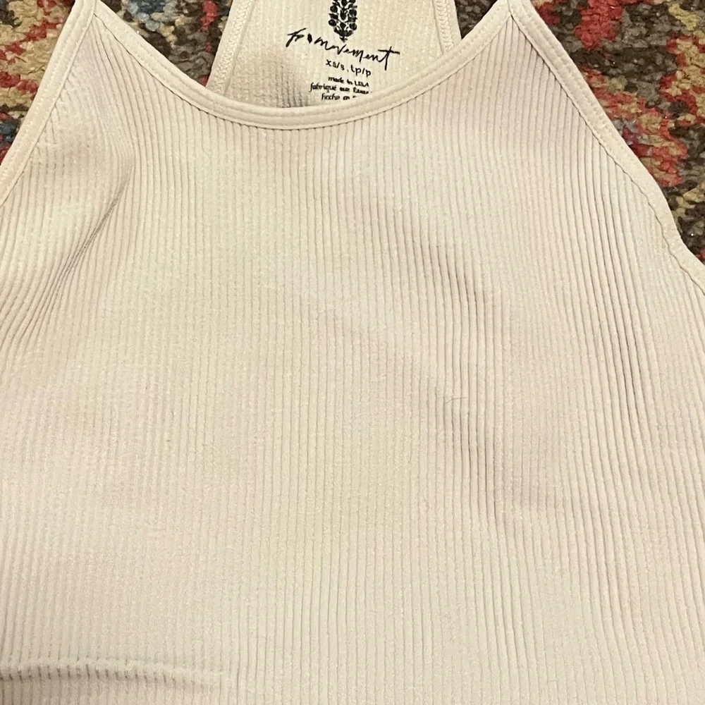 FP Movement happiness runs crop - Picture 2 of 5